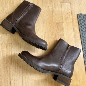 L.L. Bean Dark Brown Leather Ankle Boots